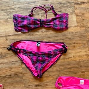 Three pack swimsuit bikini. Hot pink.
